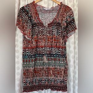 Maurices short sleeve lightweight shirt with Aztec print